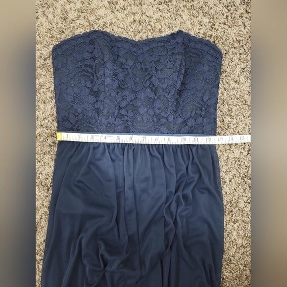 David’s Bridal Navy Blue Short Scalloped Strapless Lace Mesh Dress - Picture 8 of 9